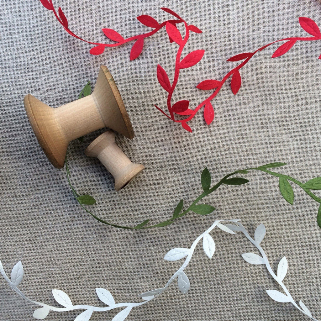 Cutout Leaf Trim Red, Green or Ivory - StitchKits Crafts