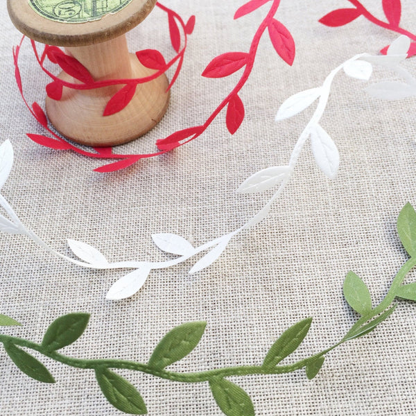 Cutout Leaf Trim Red, Green or Ivory - StitchKits Crafts
