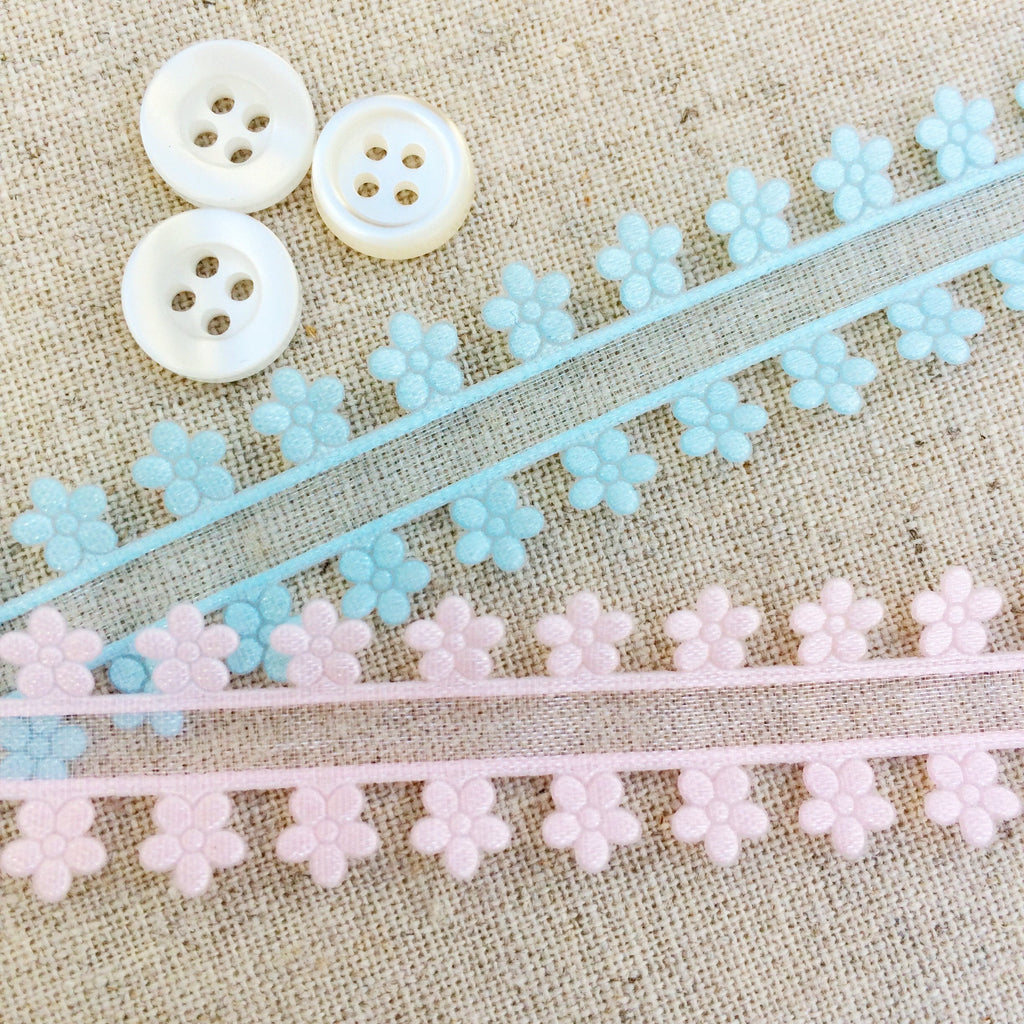 Daisy Edged Sheer Ribbon - StitchKits Crafts