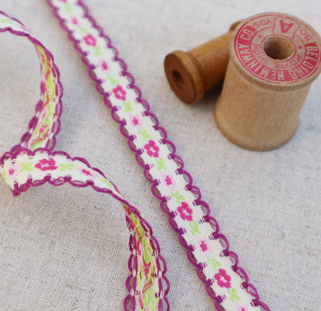 Pretty Flower Pink and Lime Ribbon Collection. - StitchKits Crafts