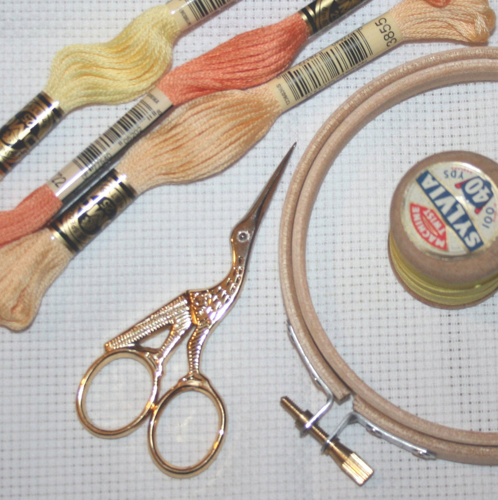 Stork Embroidery Scissors. Gold Or Silver - StitchKits Crafts