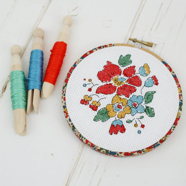 5 inch Floral Embroidery Hoop Wall Hanging Cross Stitch Kit - StitchKits Crafts