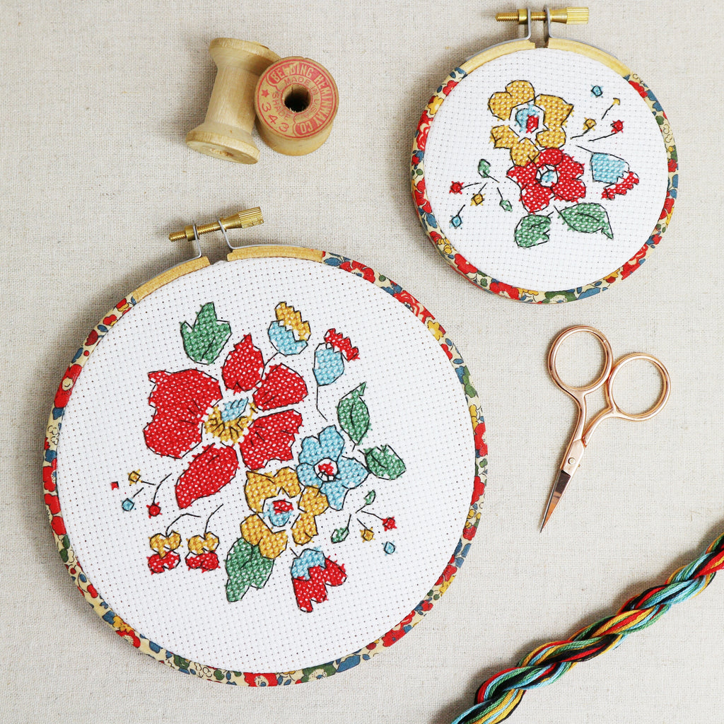 3 Inch Floral Cross Stitch Wall Hanging Kit. - StitchKits Crafts