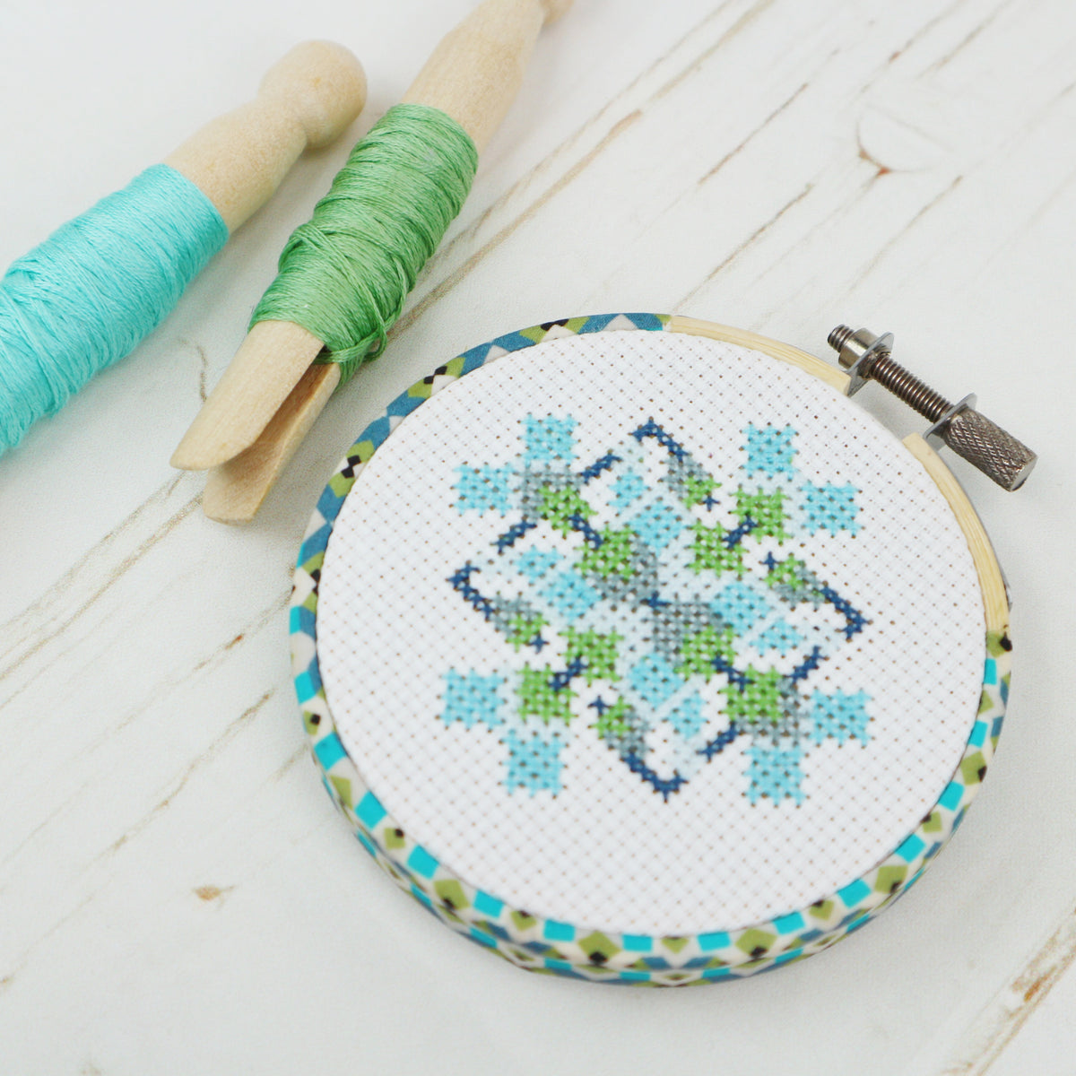 3 Inch Geometric Cross Stitch Wall Hanging Kit – StitchKits Crafts