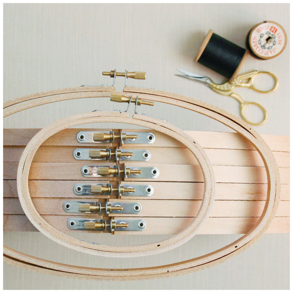 Medium Horizontal Oval Embroidery Hoop. 5 x 9 inch - StitchKits Crafts