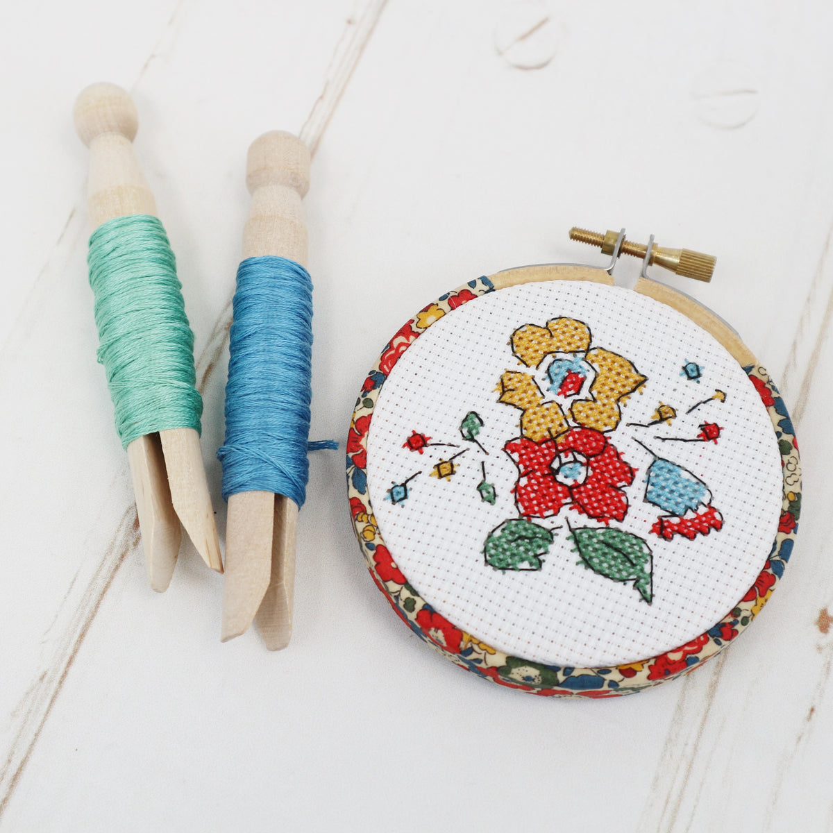 Floral Wall Hanging Kit. Mini Cross Stitch, Embroidery Kits. Betsy ins